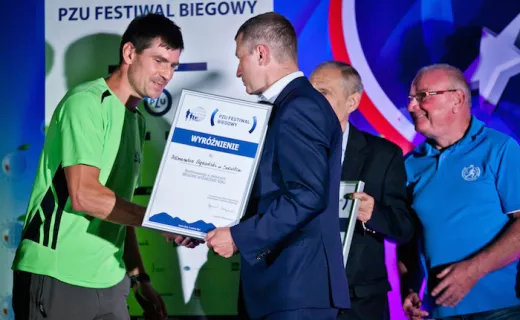 Toruński Półmaraton Mikołajow biegową imprezą roku, Krzysztof Bartkiewicz dziennikarzem roku! [WIDEO, FOTO] - 15